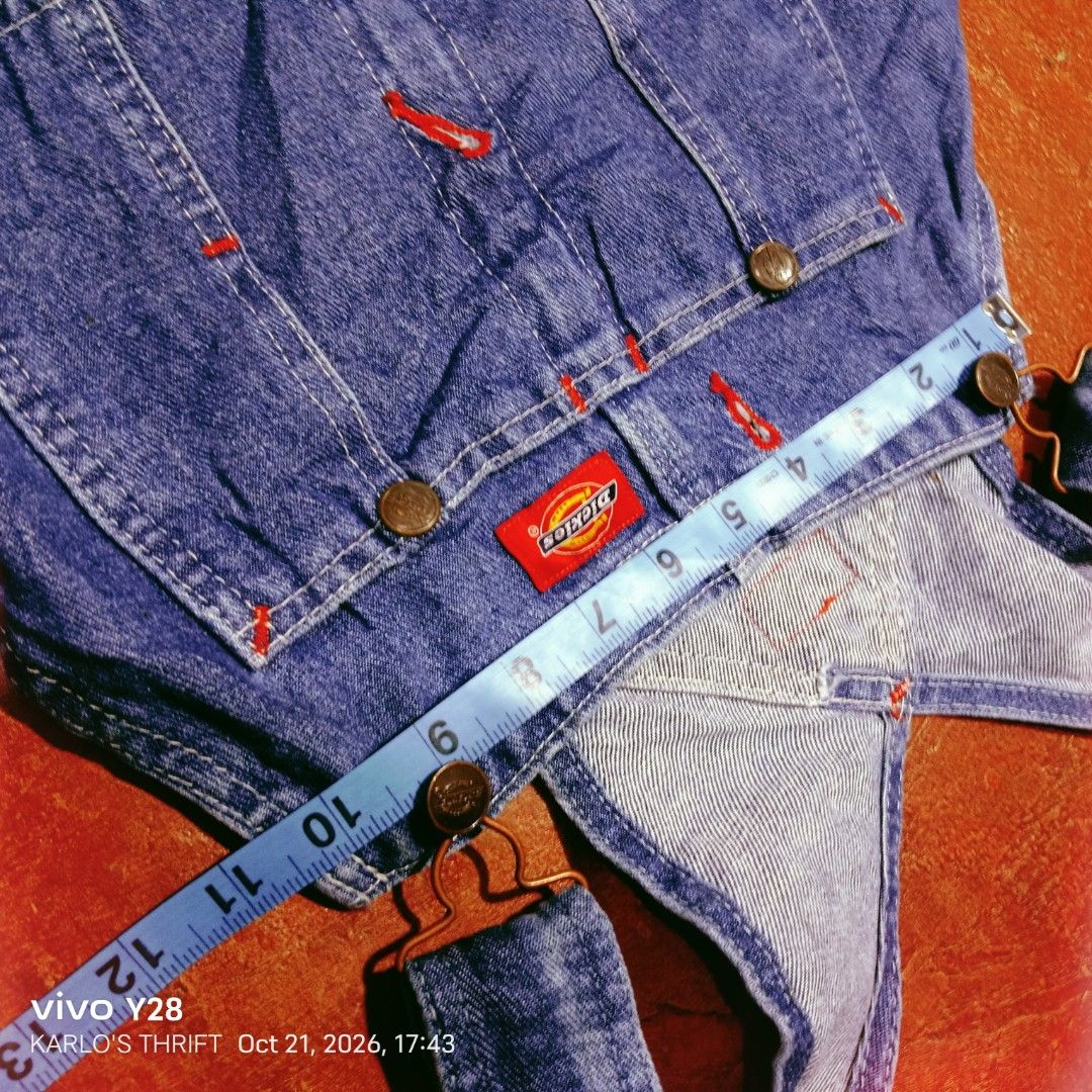 D I C K I E S DENIM BIB OVERALLS (Category: Coats, Jackets and Outerwear) located in Davao. Submitted by karlosthriftshop (Listing ID 1469497452, Image 3). Description: ₱750 FREE SHIPPING THRU J &T PANGHARABAS/BAWAL SA MASELAN DICKIES CARPENTER DENIM BIB OVERALLS MADE IN MEXICO 32X32 ON TAG ACTUAL MEASUREMENT PLEASE CHECK ATTACHED PHOTOS USED, IN GOOD CONDITION,NO ALTERATIONS ISSUE: PLEASE CHECK LAST PHOTO X COD/COP PAYMENT 1ST MOP:GCASH.