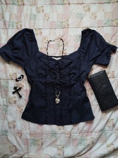 (Category: ) located in . Submitted by thrift_with_anjel (Listing ID 1469523428, Image 1). Description: .