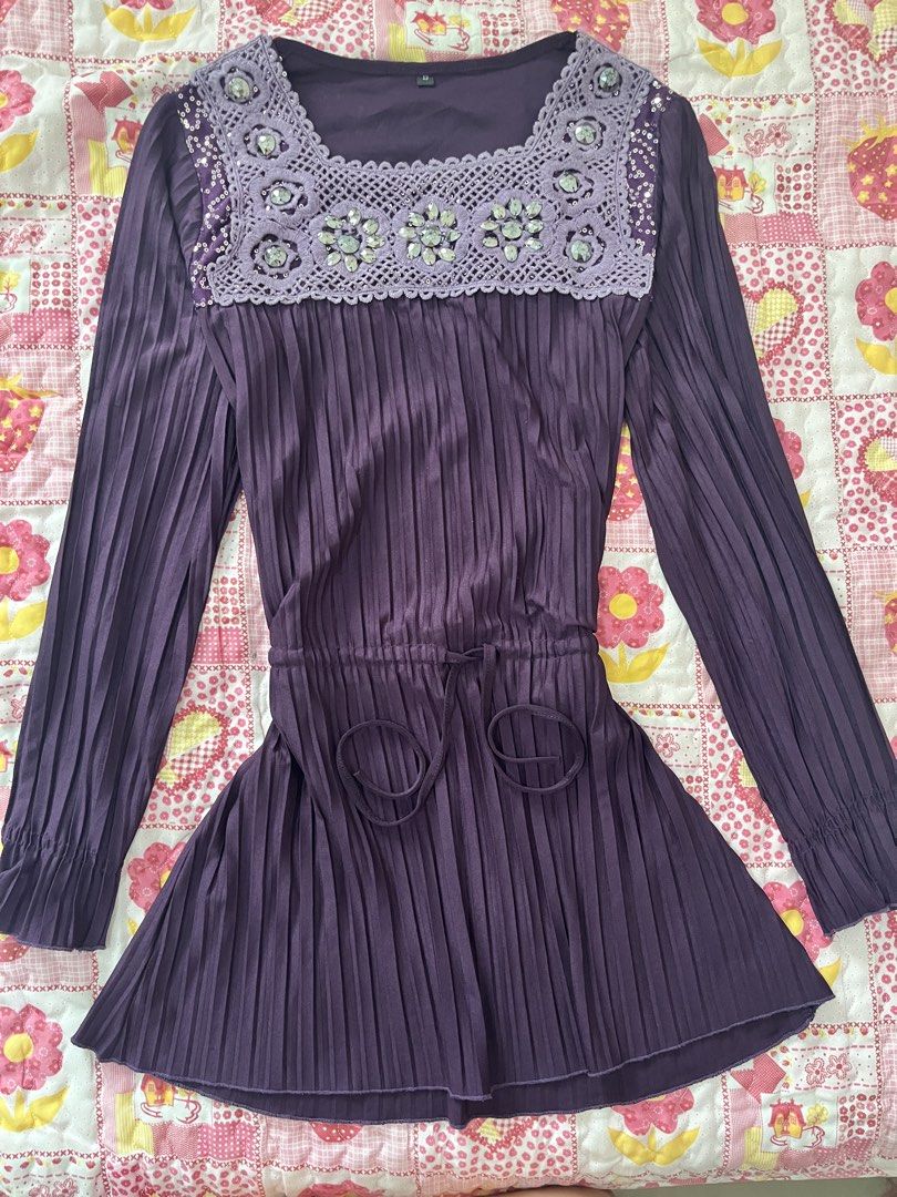 Dark purple boho whimsy dress (Category: Dresses) located in Davao. Submitted by lovedfaerie (Listing ID 1469530088, Image 1). Description: S-m no flaws.
