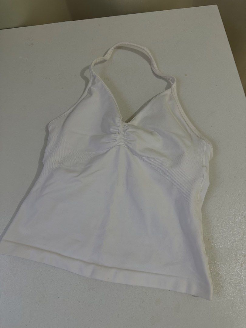 DFYNE Active wear Top ( Shark Grey & White ) (Category: Activewear) located in Cebu City. Submitted by diabriciaa (Listing ID 1469477857, Image 2). Description: Like new.