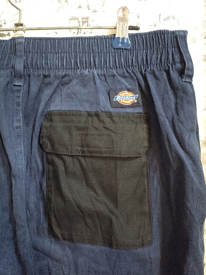 Dickies (Category: Joggers) located in Manila. Submitted by mightydeer.50b0a0 (Listing ID 1469444372, Image 3). Description: .