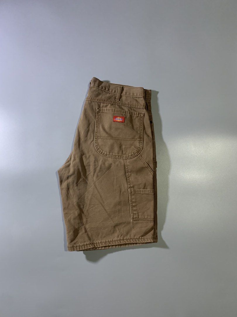 Dickies Carpenter (Category: Shorts) located in Manila. Submitted by kenetoy (Listing ID 1469528532, Image 1). Description: Dickies Carpenter - Excellent condition - Waist: 34-36 - Length: 22 - Color may vary due to lighting - issue: last pic idk if ma remove pa 🏷️ 1500 shipped.