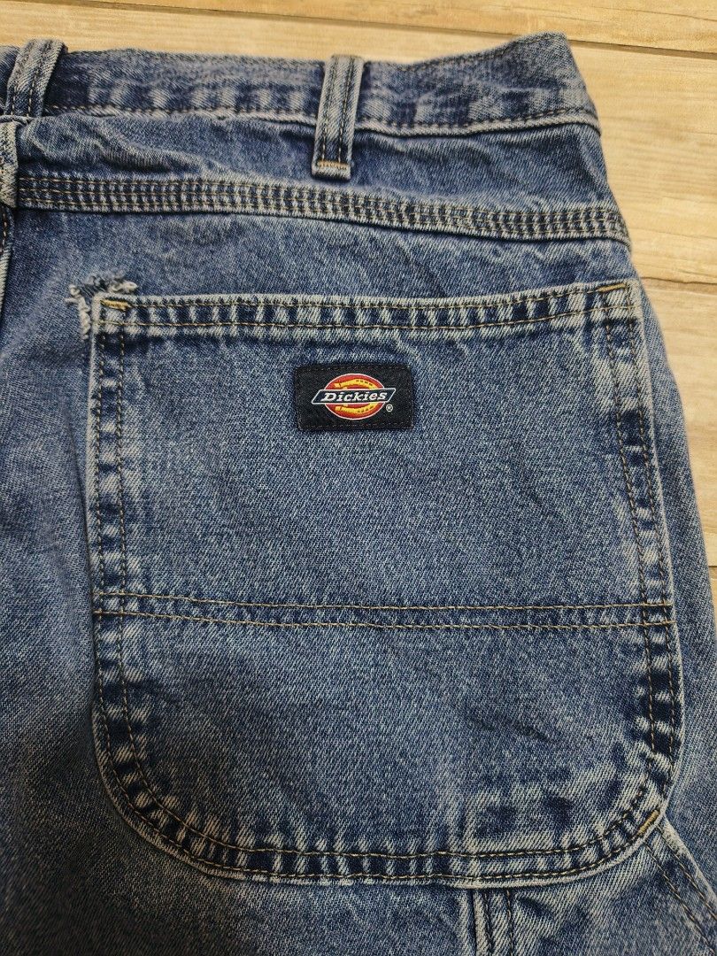 Dickies carpenter pants (Category: Jeans) located in Siniloan. Submitted by talktotheroses (Listing ID 1469425671, Image 3). Description: .