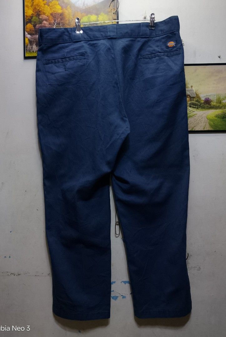 dickies pants (Category: Chinos) located in Valenzuela. Submitted by joshwrldselection (Listing ID 1469515025, Image 1). Description: size 39-40 length 40 leg hole 9-10 very good condition need wash only thrift..
