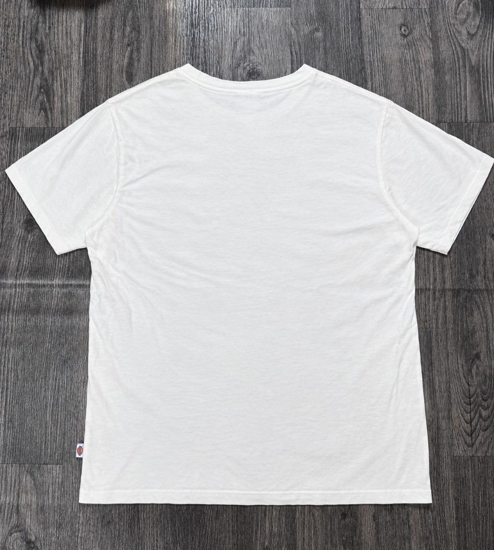 Dickies shirt (Category: Formal Shirts) located in Manila. Submitted by ererane19 (Listing ID 1469534188, Image 2). Description: -DICKIES SHIRT -SIZE- XL ON TAG 22X27 -CONDITION AS NEW -PRICE 449PHP.