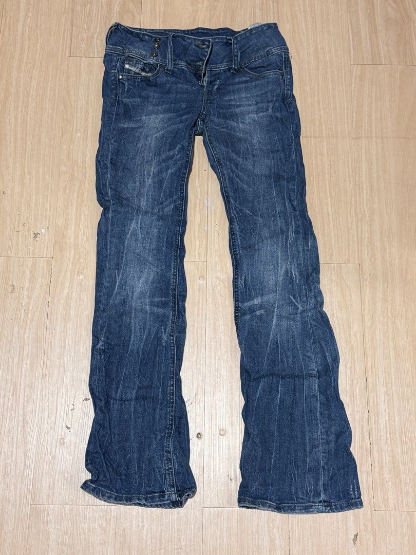 Diesel Liv Jeans (Category: Jeans) located in Lapu Lapu. Submitted by bzzzzarah (Listing ID 1469562503, Image 1). Description: Unused Size are on the picture Not Stretchable Can be lowrise.