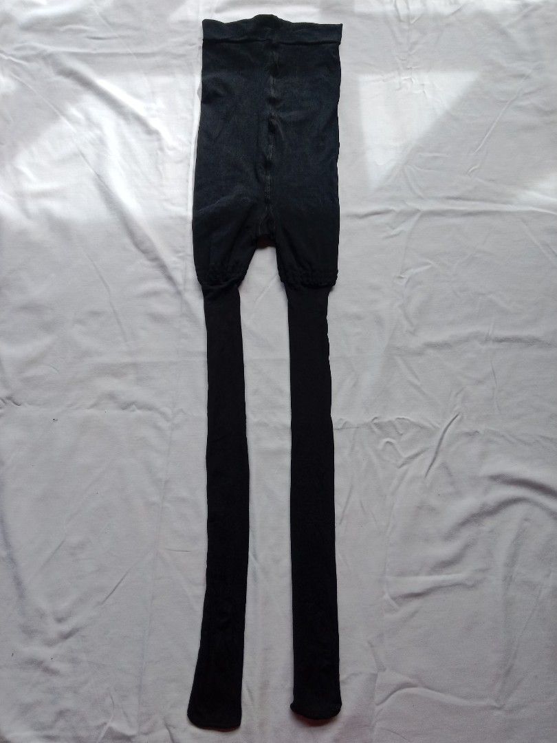 donna karan support tights (Category: Other Bottoms) located in Bontoc. Submitted by irene_banganan (Listing ID 1469460935, Image 1). Description: donna karan support tights makapal, likenew no flaws, excellent condition.