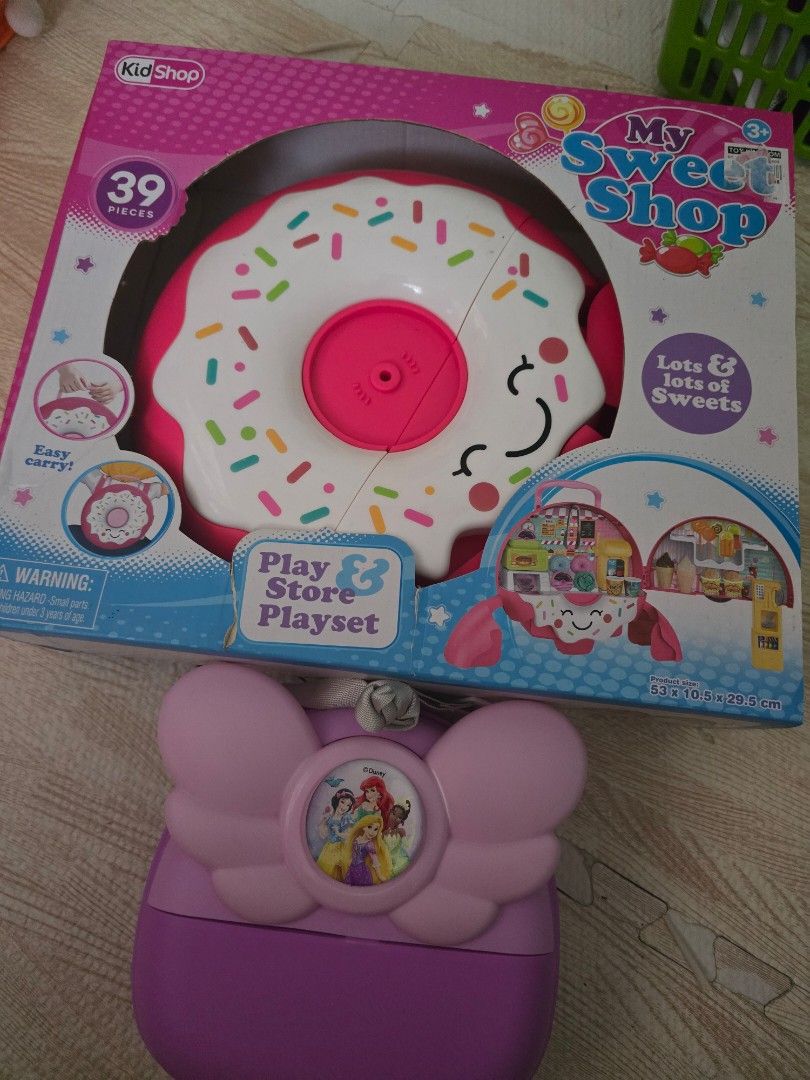 Donut and Disney Makeup (Missing items) (Category: Kids Toys) located in Quezon City. Submitted by mariescloset2020 (Listing ID 1469570898, Image 1). Description: .