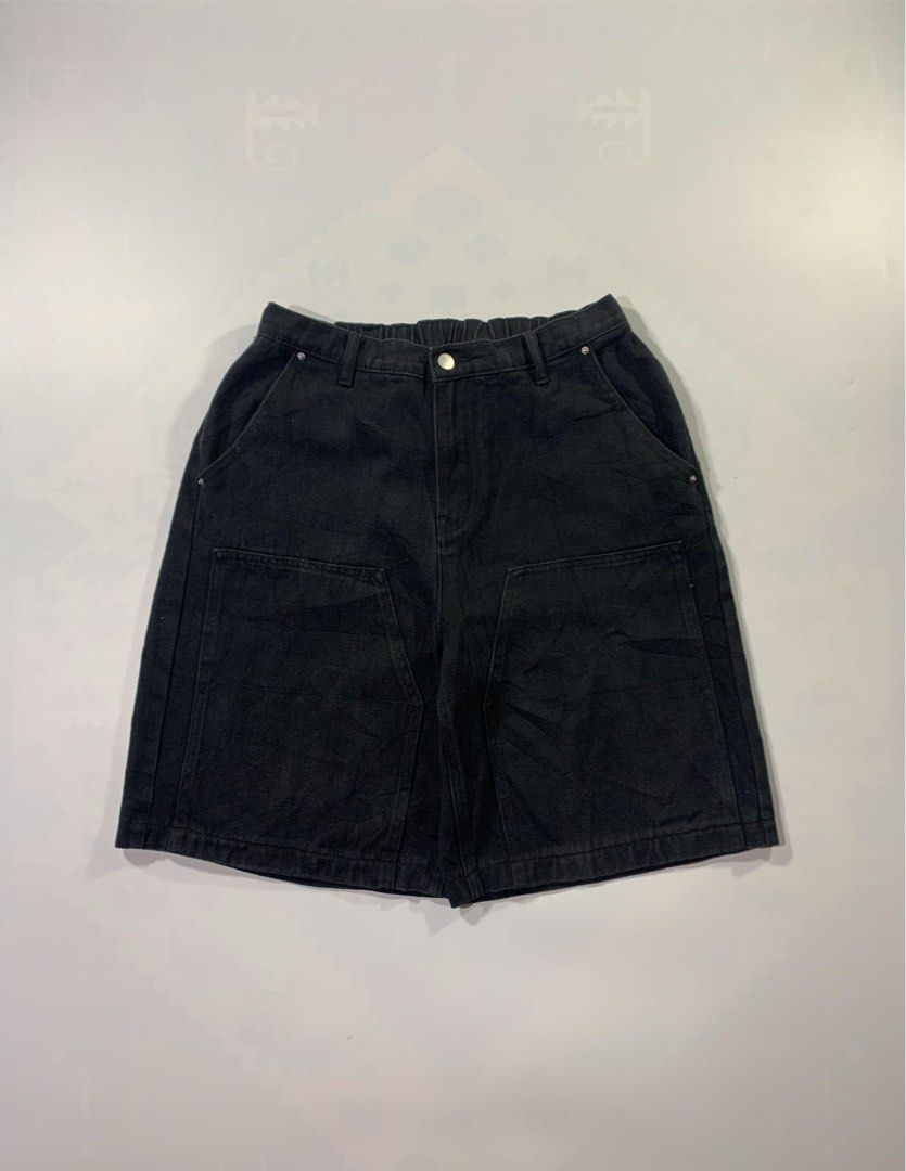 Double Knee Jorts (Category: Shorts) located in Aurora. Submitted by cpr_garments13 (Listing ID 1469534894, Image 2). Description: Models height 5’6 •Waist:30-33 •Length:21.5 •Leg opening:13.5 Excellent condition Heavy x thick .