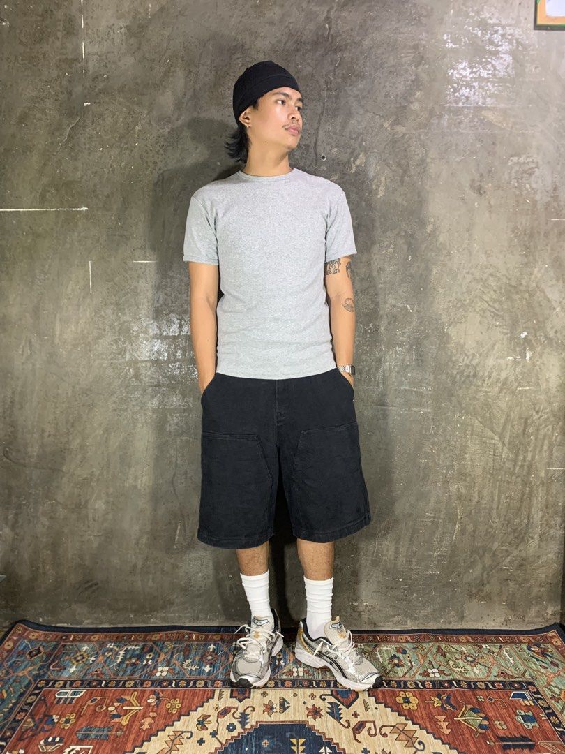 Double Knee Jorts (Category: Shorts) located in Aurora. Submitted by cpr_garments13 (Listing ID 1469534894, Image 1). Description: Models height 5’6 •Waist:30-33 •Length:21.5 •Leg opening:13.5 Excellent condition Heavy x thick .