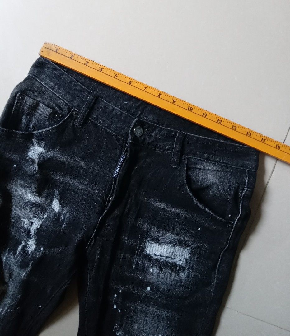 Dsquared2 distressed skater jeans (Category: Jeans) located in Akbar. Submitted by bethlehema07352 (Listing ID 1469419831, Image 3). Description: .