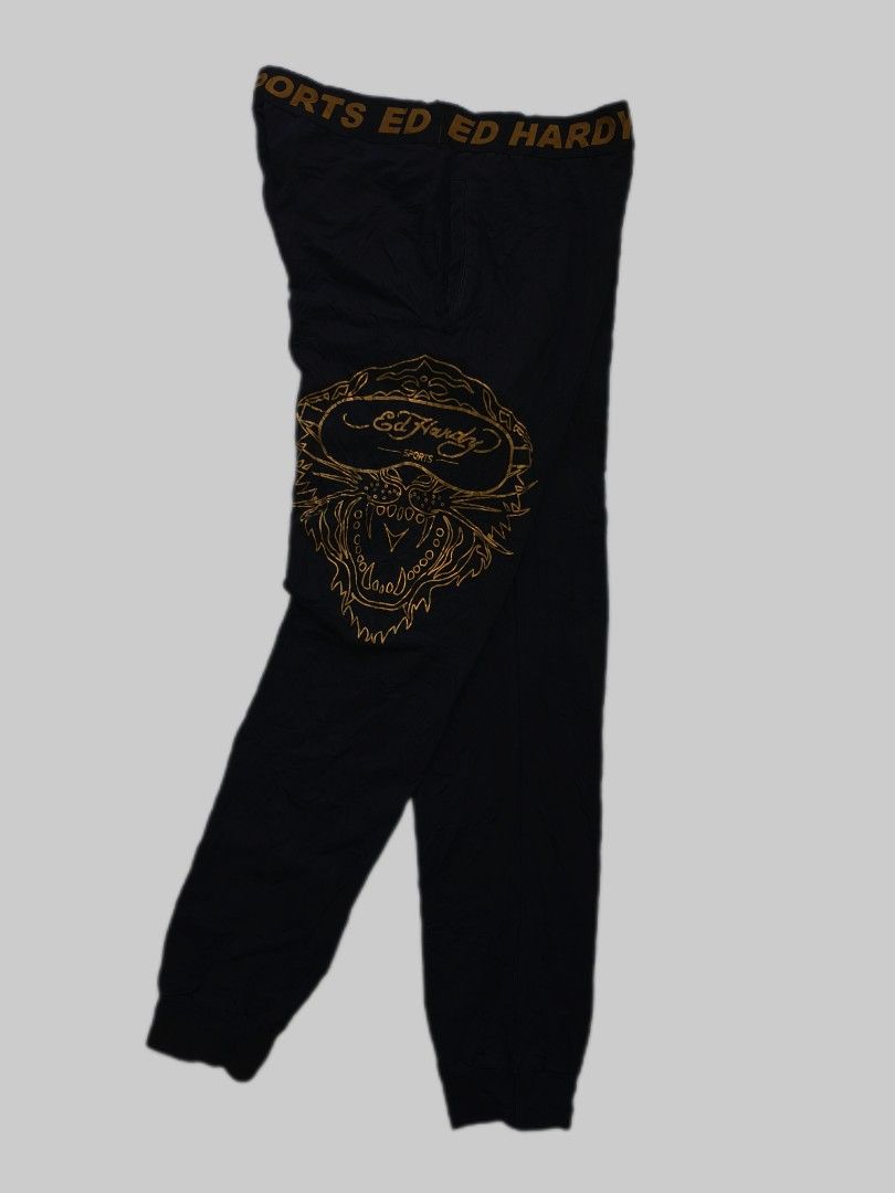 Ed Hardy Sports Jogger (Category: Joggers) located in Bani. Submitted by thriftmaggots.ph (Listing ID 1469457620, Image 1). Description: Ed Hardy Sports Jogger Mine 499php + sf Waistline 33-35 Length 42 No issue 9/10 Condition & Color Payment first Pass to cod/cop Unli vouch Loc pangasinan, luzon Can ship nationwide.