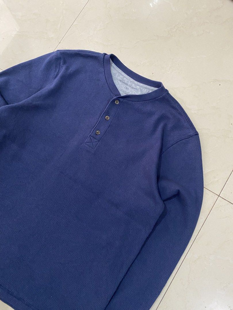 EDDIE BAUER NAVY BLUE WAFFLE HENLY (Category: Formal Shirts) located in Talisay. Submitted by hustlethrift_2600 (Listing ID 1469525367, Image 2). Description: EDDIE BAUER NAVY BLUE WAFFLE HENLY M-L 21 W 27 L EXCELLENT CONDITION 9.9/10 COLOR RATE NO ISSUE - 749 🏷️.