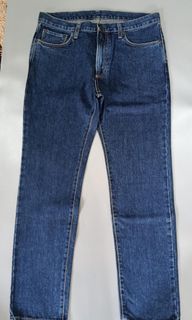 (Category: ) located in . Submitted by aydenthriftwear (Listing ID 1469400610, Image 1). Description: .
