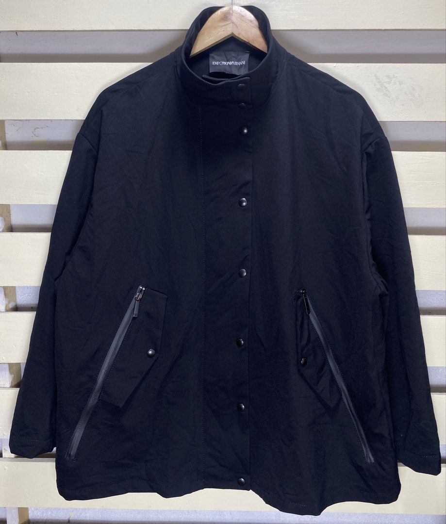 Emporio Armani jacket (Category: Luxury Apparel) located in Surigao. Submitted by ricsons (Listing ID 1469508658, Image 2). Description: 24x28 dimension pwede e adjust may adjuster sa ilalim 9.9/10 color rate No issue Like new pa.