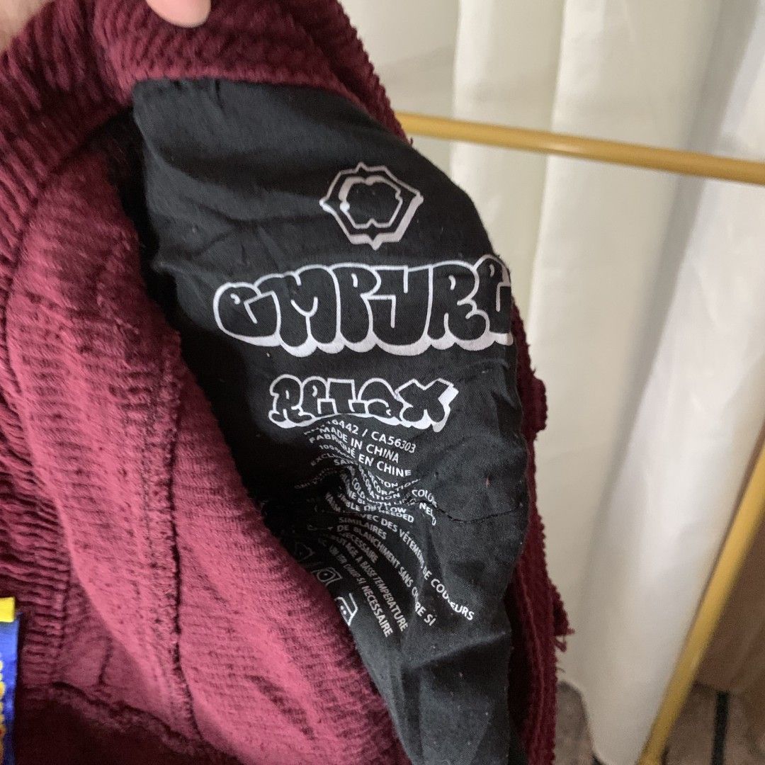 EMPYRE CORDUROY PANTS (Category: Jeans) located in Binalonan. Submitted by thrift_on2022 (Listing ID 1469523608, Image 2). Description: W- 32 L - 37 Leg opening- 8 Color rate - 9.8/10 Excellent Condition❗️.