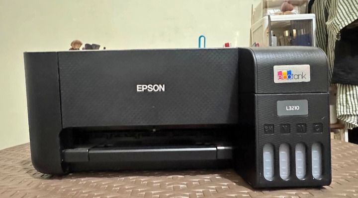 Epson L3210 Printer (Category: Printers, Scanners & Copiers) located in Caloocan City. Submitted by bella_she (Listing ID 1469484630, Image 1). Description: EPSON L3210 3in1 PRINTER PRINT, XEROX AND SCAN NO ISSUE NO HISTORY OF REPAIR (THESIS USED ONLY) BOUGHT BNEW 3 MONTS OLD FREE INKS AND BOND PAPER W/BOX QUEZON CITY LOCATED.