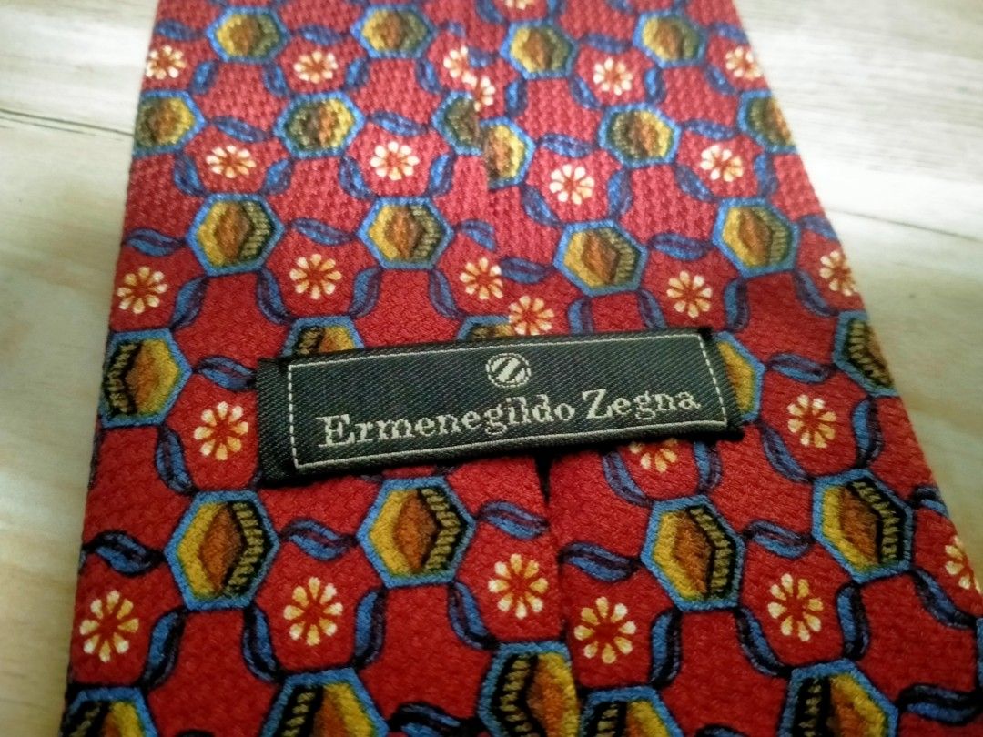 ERMENEGILDO ZEGNA NECKTIE (Category: Ties) located in Cabuyao City. Submitted by Bike_Clothing10 (Listing ID 1469429654, Image 2). Description: READ FIRST... FOR SALE: ERMENEGILDO ZEGNA NECKTIE Excellent Condition Looks New Legit PRICE: 1K Free Shipping (J&T) PICK UP OR SHIPPING ONLY LOCATION: Cabuyao Laguna -NO COD/COP- 📩PM -Thanks-.