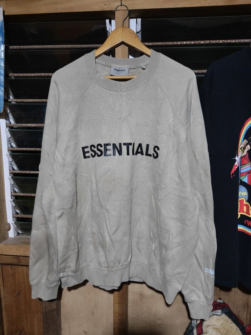Essentials Crewneck. (Category: Coats, Jackets and Outerwear) located in Puerto Princesa. Submitted by dripthrift99 (Listing ID 1469538244, Image 1). Description: Essentials Crewneck Large 25" width 28.5" Length Excellent condition no issue loc: palawan.
