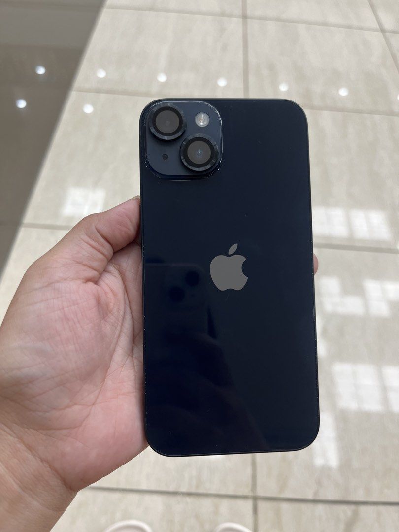 Factory unlocked (any sim) (Category: iPhone 14 Series) located in Manila. Submitted by oddwind.33596b (Listing ID 1469399075, Image 1). Description: - Model: Apple iPhone 14 - Color: Midnight Black - Storage Capacity: 256GB -ZP/a variant -NTC approved - Meetup Locations: Metro Central Mall or Barangay Calios, Santa Cruz, Laguna.