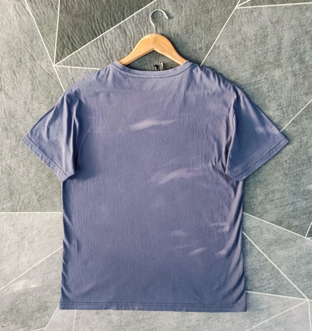 Fendi Shirt (Authentic) (Category: Tshirts & Polo Shirts ) located in Cebu City. Submitted by renzecamingay (Listing ID 1469399483, Image 3). Description: Fendi Excellent Condition Large fit Width 21 Length 27 (Issue tear main tag) 1500 Plus ship Only Thank you and GOD bless ☺️.