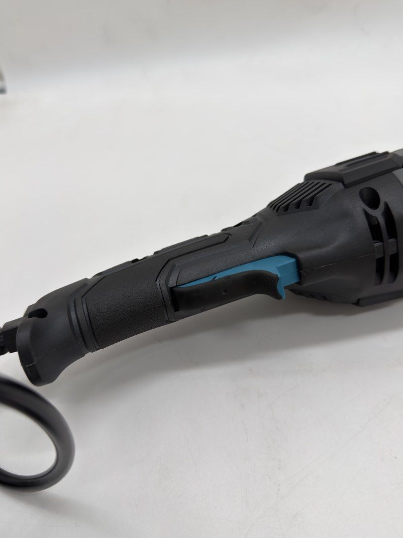 Ferrex 1200W Angle Grinder As Is Where Is (Category: Construction Tools & Equipment) located in Pasay City. Submitted by meostore (Listing ID 1469453282, Image 3). Description: Sold As Is Where Is With Box 1200W With Missing Knot Working Condition 📍Pasay Location.
