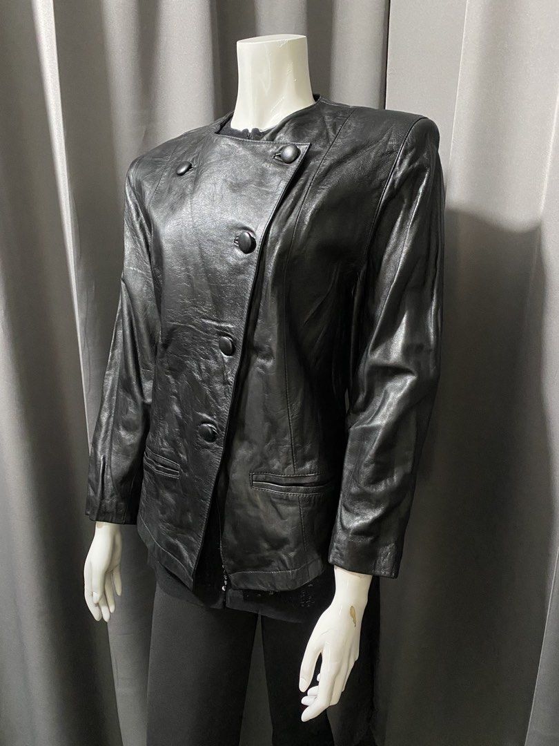 Jil Mugler Sculptural Leather Jacket (Category: Luxury Apparel) located in Baguio. Submitted by thecollector2600 (Listing ID 1469426368, Image 1). Description: 19” x 23”.