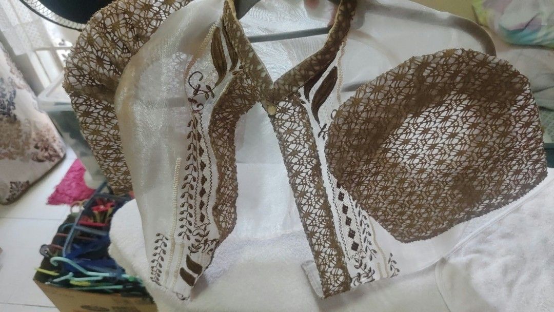 Filipiniana (Each) (Category: Others Tops) located in Taguig. Submitted by jeuizah (Listing ID 1469465531, Image 3). Description: Selling my filipiniana for a cheaper price, RFS already resigned from government.