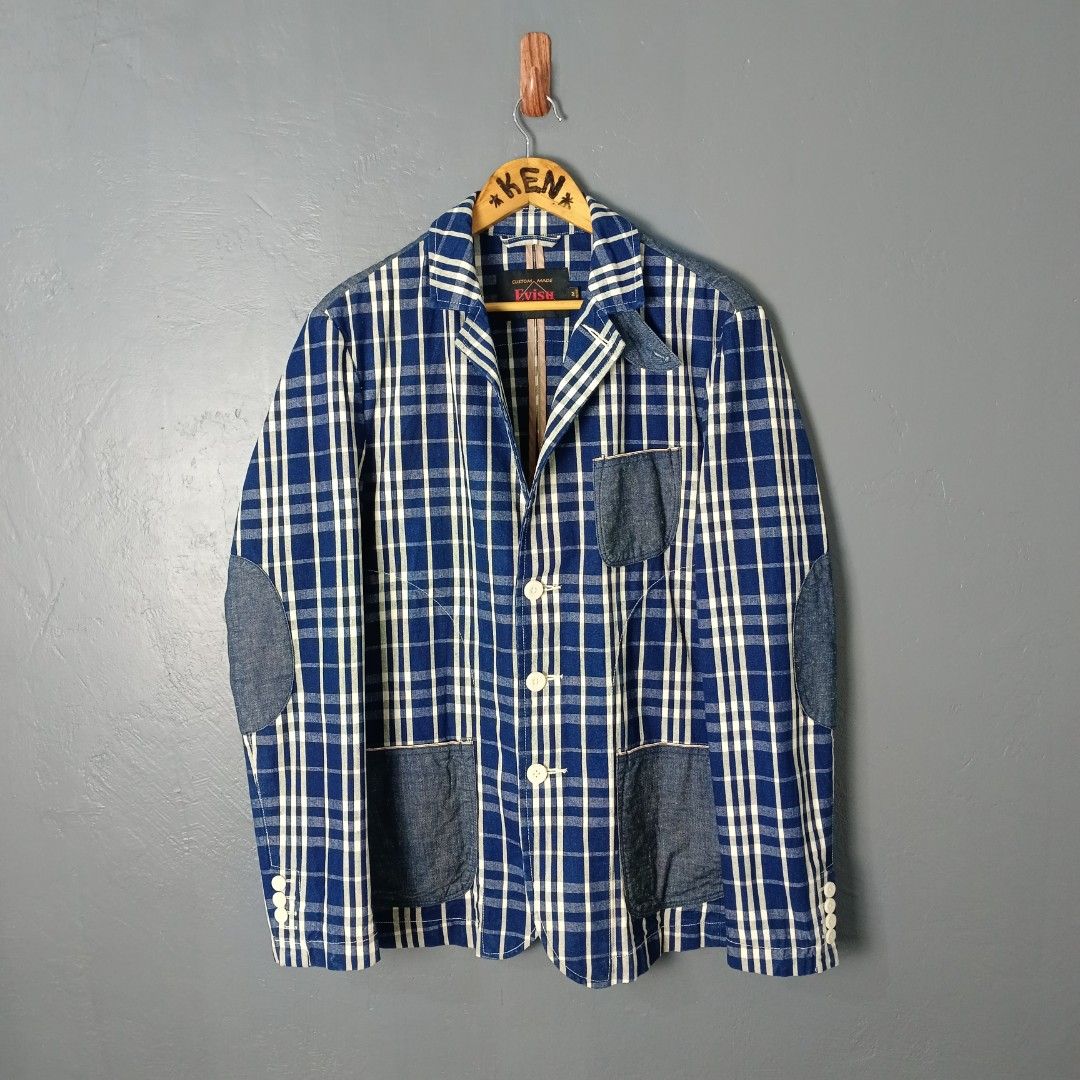For Men - Evisu (Category: Coats, Jackets and Outerwear) located in Bacolod City. Submitted by drop.ph (Listing ID 1469490624, Image 1). Description: Evisu - Blazer *Size M - 21.5x29 *Excellent *1 Missing Button (sleeve) *Price: 2,000php *Add SF if outside Bacolod City .