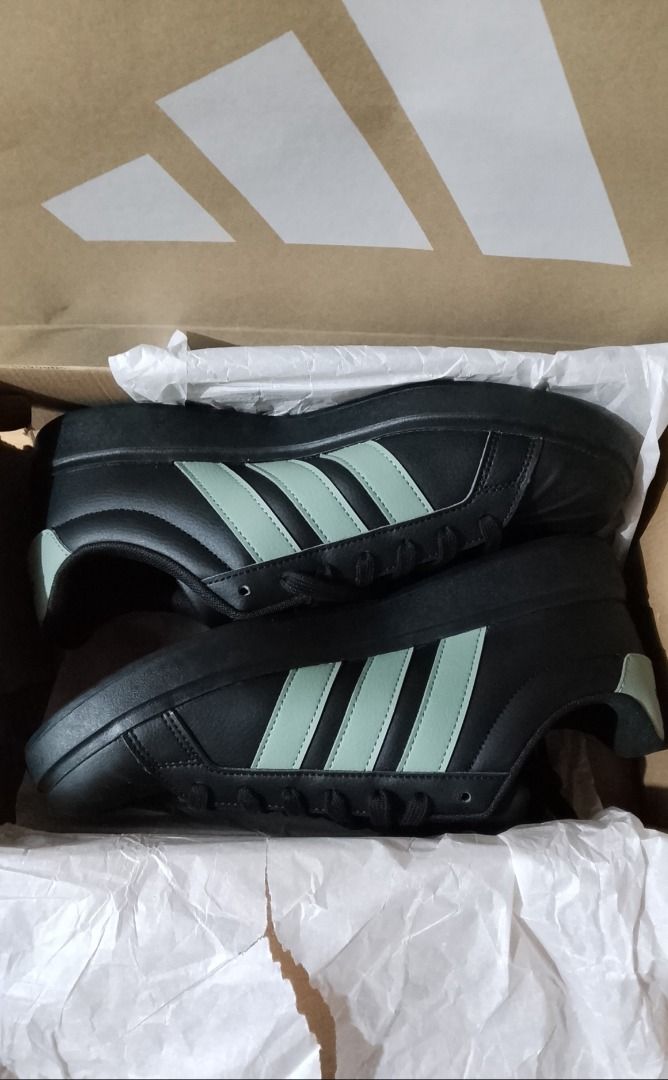 FOR SALE 7.5 RUSH (Category: Casual Shoes) located in Caloocan City. Submitted by axl2026 (Listing ID 1469433398, Image 3). Description: NAA PAY HANGYU PM LANG 09918329777 ADIDAS STREETTALK.