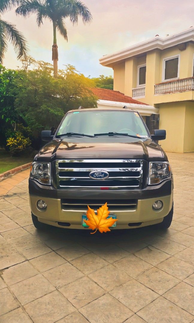 Ford Expedition Eddie Bauer Limited Edition Auto (Category: Used Cars) located in Calamba. Submitted by glyrichter1111 (Listing ID 1469417098, Image 2). Description: FOR SALE — Ford Expedition Eddie Bauer Edition PRISTINE CONDITION | FULLY SERVICED | IMMACULATE INSIDE & OUT ✨ Genuine leather seats in excellent condition ✨ New tires & complete 4-corner suspension ✨ New steering rack, wheel bearings & bushings ✨ New disc brakes & catalytic converte