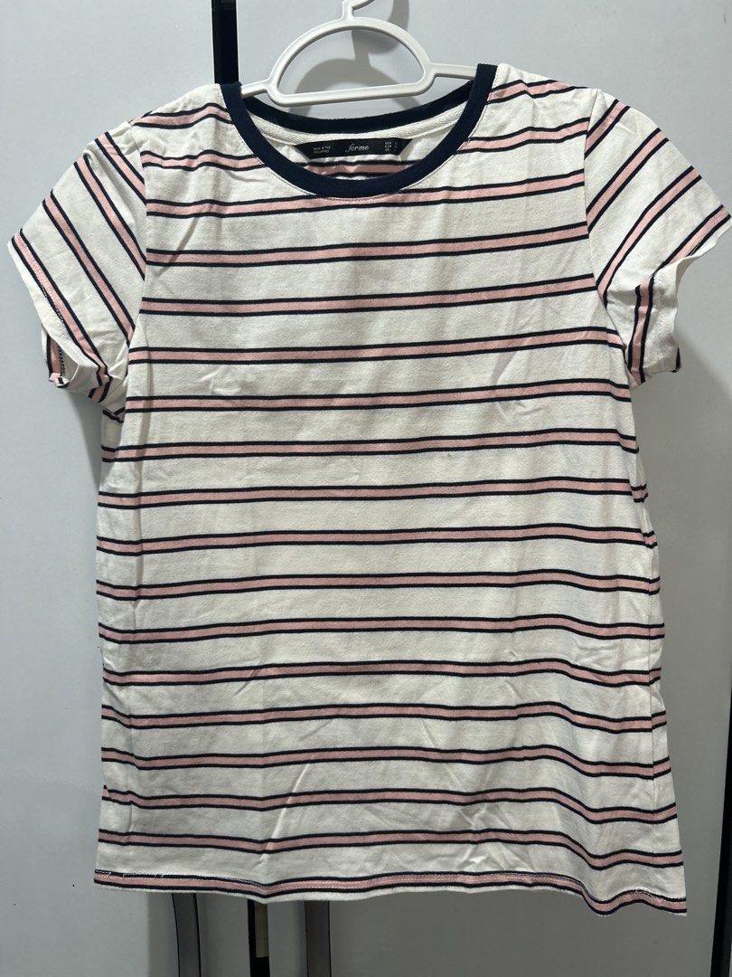 forme Pink & Navy Striped Ringer Tee (Category: Shirts) located in Pasig City. Submitted by ladyleslieisletavelarde4902 (Listing ID 1469429368, Image 1). Description: A sweet, classic everyday short-sleeve tee featuring delicate pink and dark navy horizontal stripes on off-white cotton with a contrasting dark navy ringer collar. Brand: forme Tag Size: XS (USA XS / EUR 34 / UK 6) Recommended Fit: Fits Extra Small (XS) to Small (S) Purchase direct 