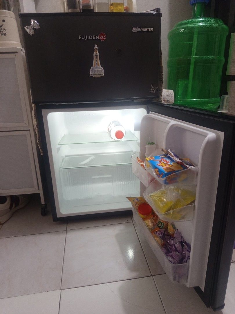 Forsale Fujidenzo Miniref 3.5cubic ft (Category: Refrigerators and Freezers) located in Manila. Submitted by youngshark_6ca530 (Listing ID 1468984859, Image 2). Description: For sale mini ref fujidenzo 2 door 3.5cu ft No issue almost new with warranty serious buyers only slightly nego.
