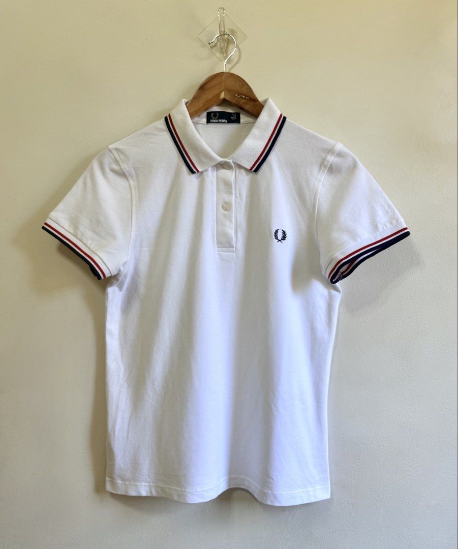 Fred Perry (Category: Blouses) located in Tarlac. Submitted by giannisdeclutters4106 (Listing ID 1469507996, Image 1). Description: Good as new Small-medium No discoloration In pristine condition.