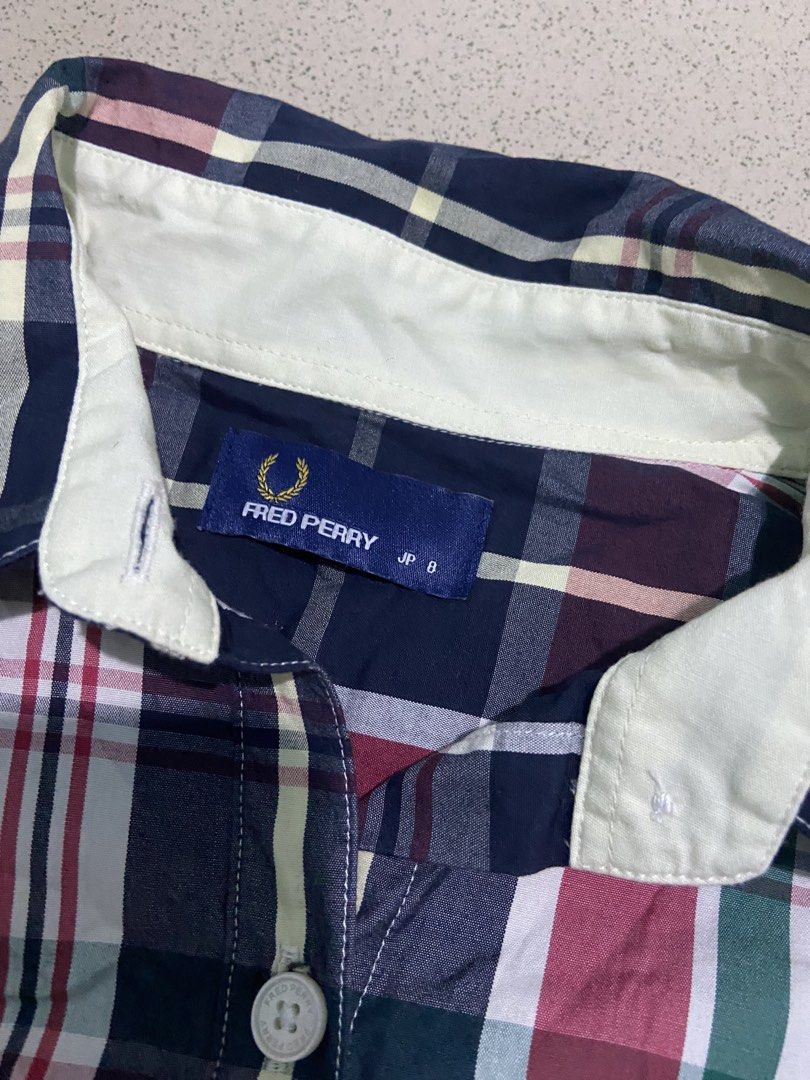FRED PERRY LONGSLEEVE CHECKERED BOTTONDOWN (Category: Longsleeves) located in Bulacan. Submitted by rrthrifts (Listing ID 1469471287, Image 3). Description: VERY GOOD CONDITION SIZE 0 ON TAG NO ISSUE 999PHP PLUS SHIPPING FEE ONLY.
