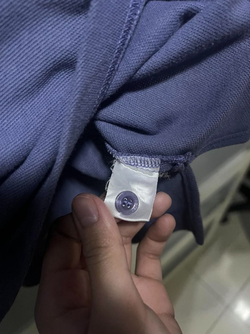 Fred Perry Polo (Category: Tshirts & Polo Shirts ) located in Mandaluyong City. Submitted by santideclutters (Listing ID 1469523897, Image 3). Description: size: 28L 20W (L) color rate: 8.5/10 condition: 9/10 needs washing COLOR MAY VARY DUE TO LIGHTING.