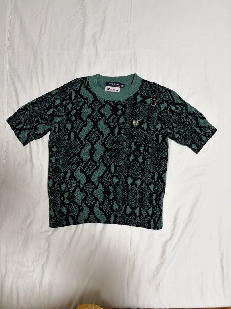 Fred Perry Snakeskin Shirt (Category: Shirts) located in Pasig City. Submitted by chamoisee (Listing ID 1469520336, Image 1). Description: Fred Perry Snakeskin Shirt Terry Fabric size usa 8 xxs 18”x22”.