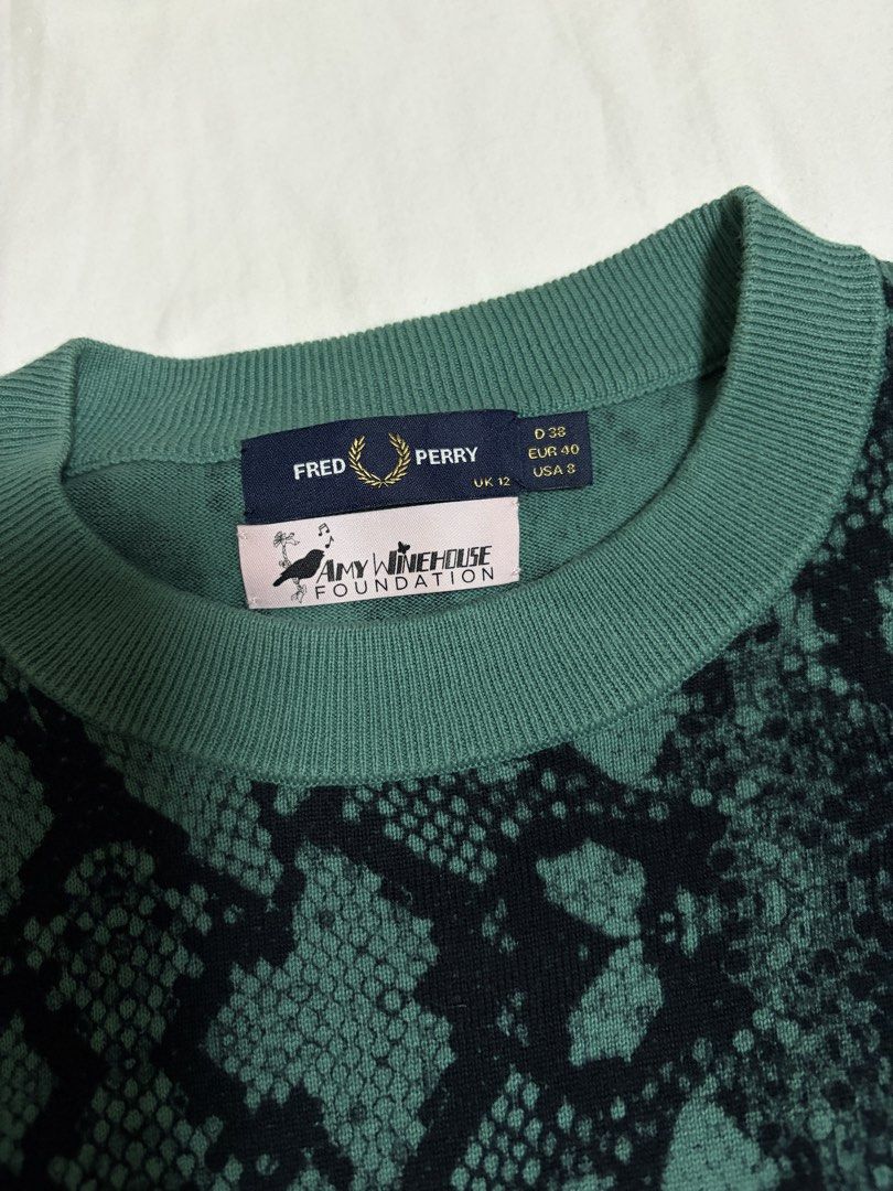 Fred Perry Snakeskin Shirt (Category: Shirts) located in Pasig City. Submitted by chamoisee (Listing ID 1469520336, Image 2). Description: Fred Perry Snakeskin Shirt Terry Fabric size usa 8 xxs 18”x22”.