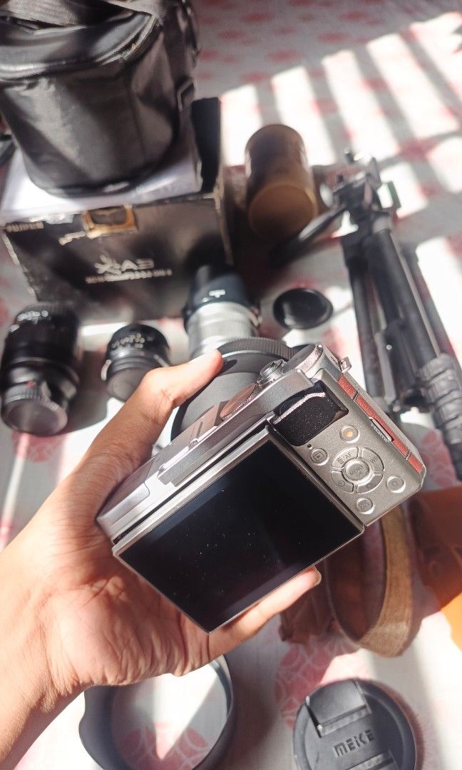 Fuji film xa3 (Category: Camera Bags & Carriers) located in Manila. Submitted by coolstar_b0a3f6 (Listing ID 1469451597, Image 3). Description: selling my FUJIFILM XA3, bihira magamit with 4 lens and accessories, pm for more info.