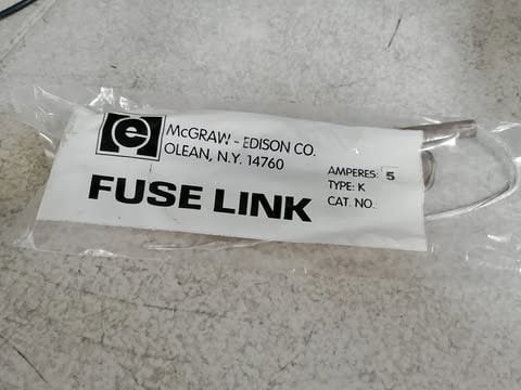 FUSE LINK SPECS: 3 A (Category: Everything Else Others) located in Manila. Submitted by joeyroque09 (Listing ID 1469446944, Image 2). Description: FUSE LINK SPECS: 3 A.