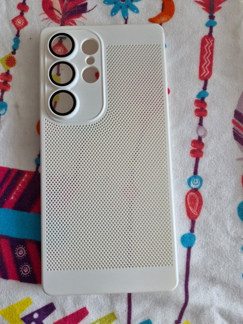 Galaxy S25 Ultra case (Category: Cases & Sleeves) located in Quezon City. Submitted by ATBP_ (Listing ID 1469401710, Image 3). Description: selling all my case for 500 some are like new... .