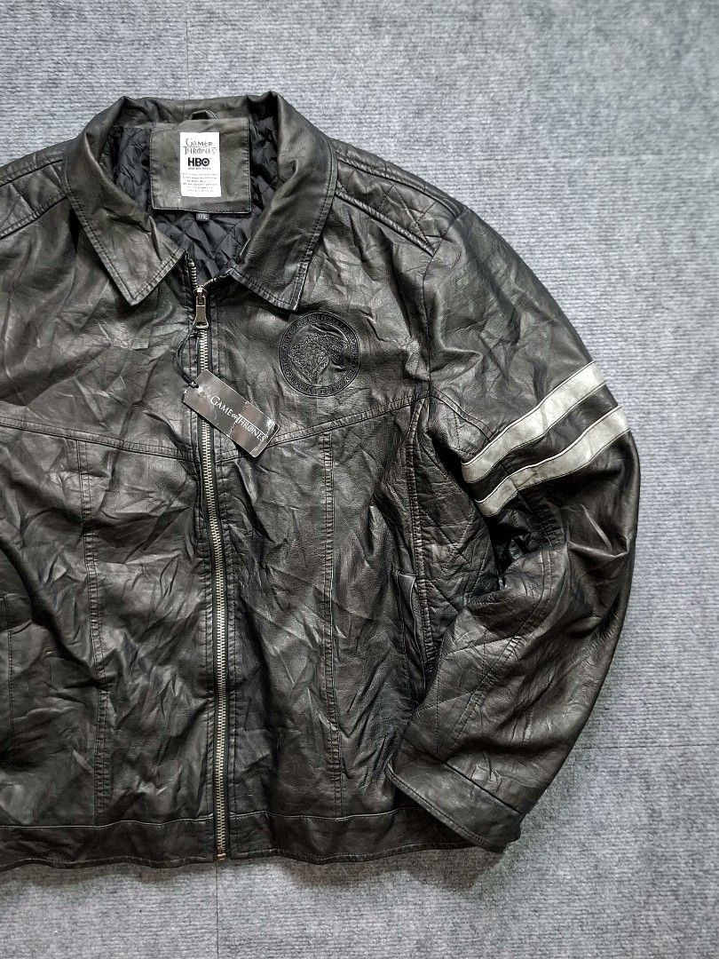 Game Of Thrones x HBO Black Leather Jacket (Category: Coats, Jackets and Outerwear) located in Las Pinas. Submitted by nevergetsold.ph (Listing ID 1469492934, Image 3). Description: Game Of Thrones x HBO Black Leather Jacket Color Rate: 10/10 Condition Rate: 10/10 Best fit to Large - XL Dimentions (inches) Width: 26 Length: 27 Sleeve Length: 27 Issues: none.