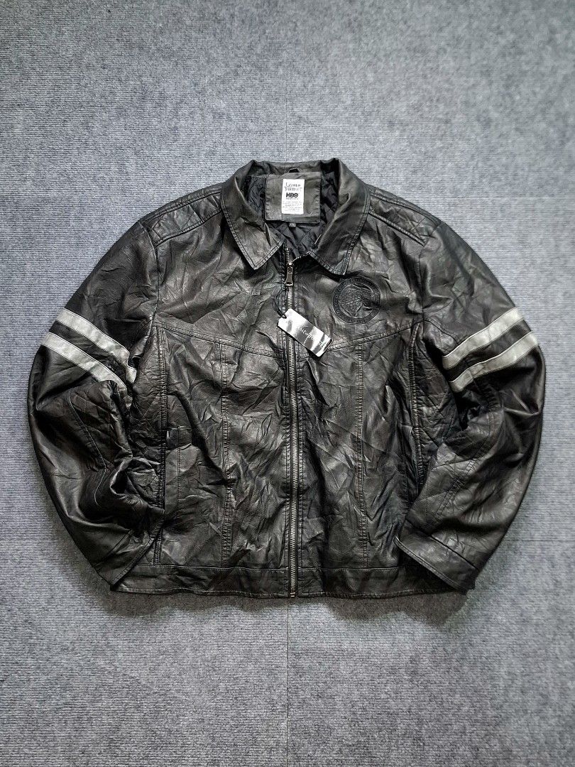 Game Of Thrones x HBO Black Leather Jacket (Category: Coats, Jackets and Outerwear) located in Las Pinas. Submitted by nevergetsold.ph (Listing ID 1469492934, Image 1). Description: Game Of Thrones x HBO Black Leather Jacket Color Rate: 10/10 Condition Rate: 10/10 Best fit to Large - XL Dimentions (inches) Width: 26 Length: 27 Sleeve Length: 27 Issues: none.