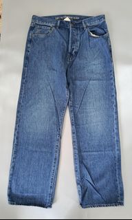 (Category: ) located in . Submitted by aydenthriftwear (Listing ID 1469443368, Image 1). Description: .