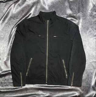 (Category: ) located in . Submitted by kevinthriftshop (Listing ID 1469508965, Image 1). Description: .