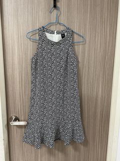 (Category: ) located in . Submitted by shircloset (Listing ID 1469404743, Image 1). Description: .