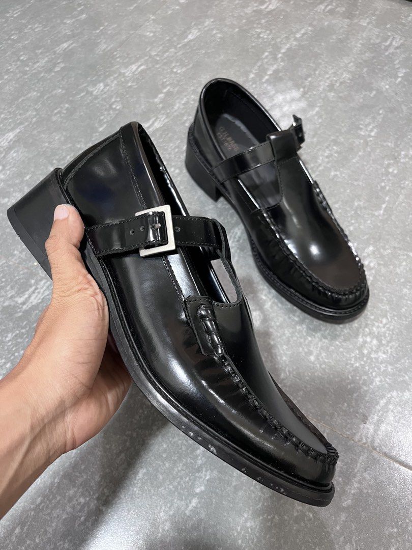 G.H Bass (Category: Casual Shoes) located in Tacloban City. Submitted by bisag.unsa (Listing ID 1469412326, Image 1). Description: Details - Size 10 - Unisex - Brandnew Condition.