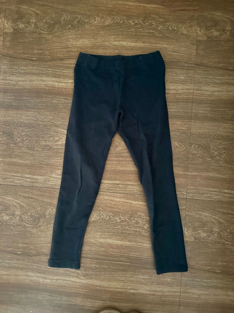Girls Leggings (Category: Babies & Kids Fashion) located in Porac. Submitted by gentlefox_e6359d (Listing ID 1469464162, Image 1). Description: .