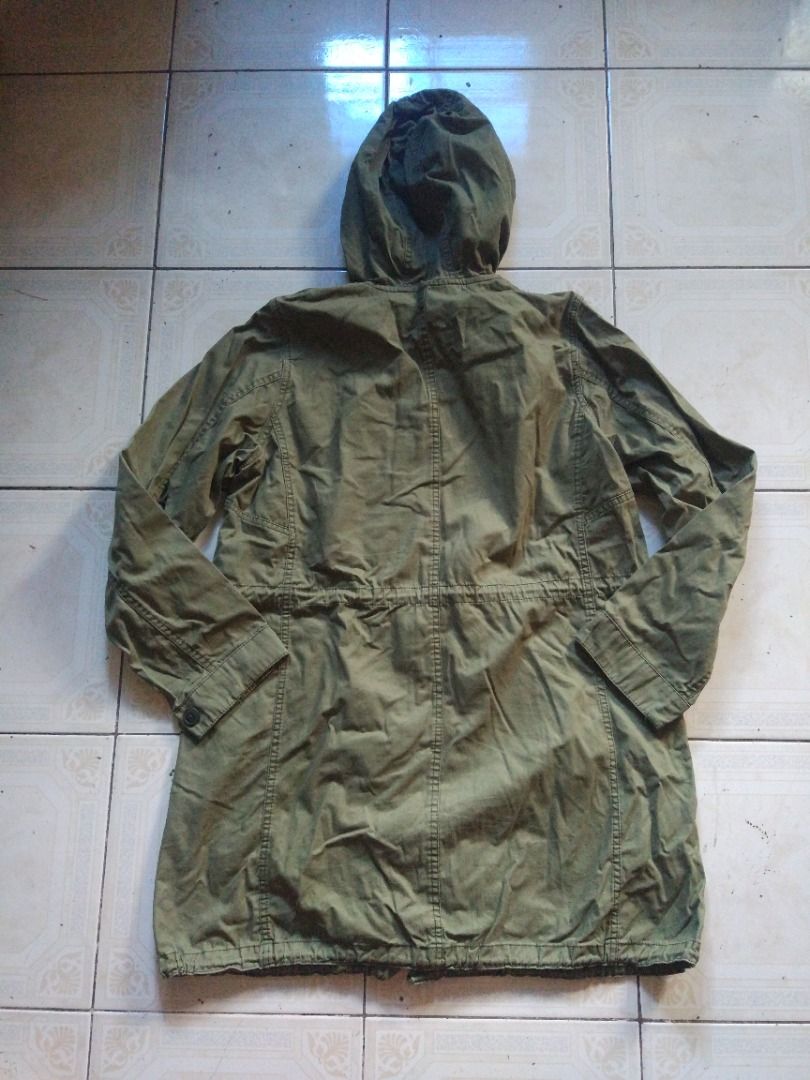 Global Work OD Parka Jacket L (Category: Coats, Jackets and Outerwear) located in Pasay City. Submitted by denimdude.ph (Listing ID 1469437819, Image 2). Description: no liner included.