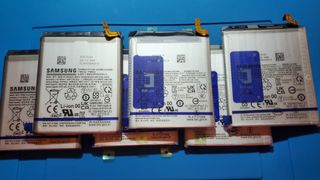 （分類：）位於 。 由 multilingualmobilefix 提交（商品編號 1469572222，圖片 1）。簡介： 。